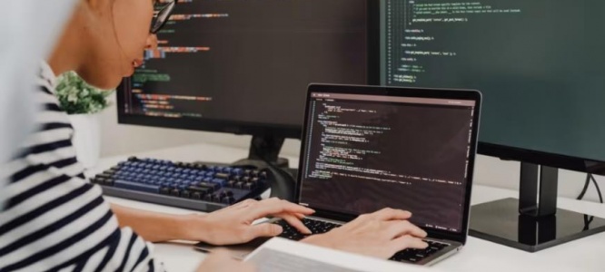 成都网站制作:列表数据绑定的核心技巧与实战落地