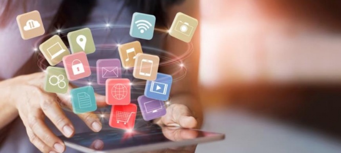 成都企业网站建设:列表数据赋能业务场景的实战策略