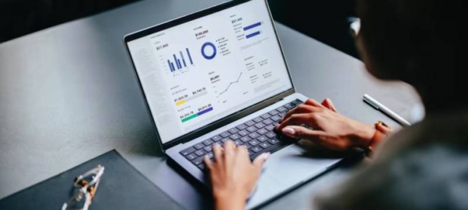 定制化企业官网SEO优化服务:精准施策,驱动官网流量飙升